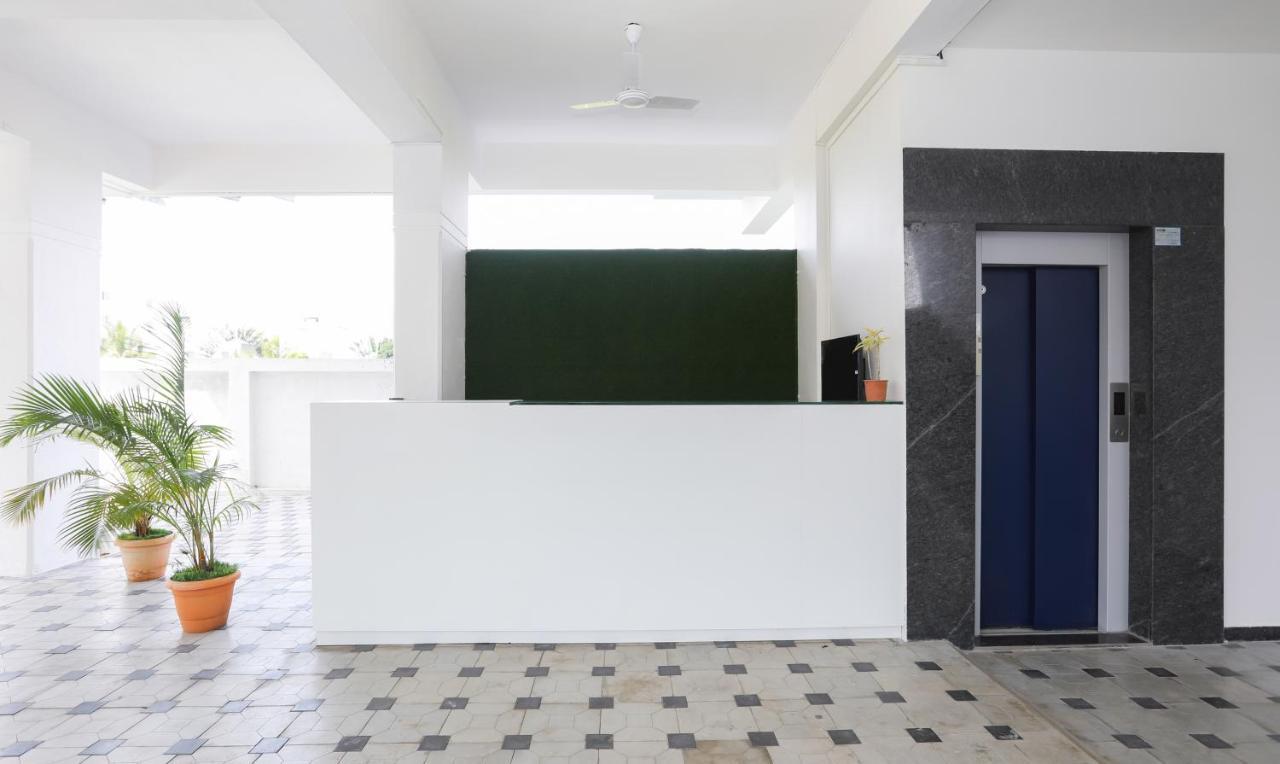 Treebo Sapphire Studio Nashik Exterior photo